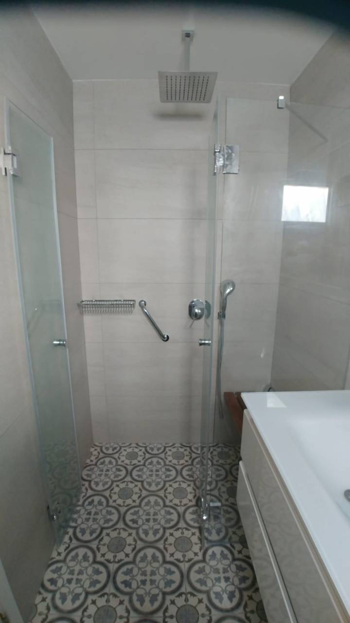 מכלוביץ חדר רחצה